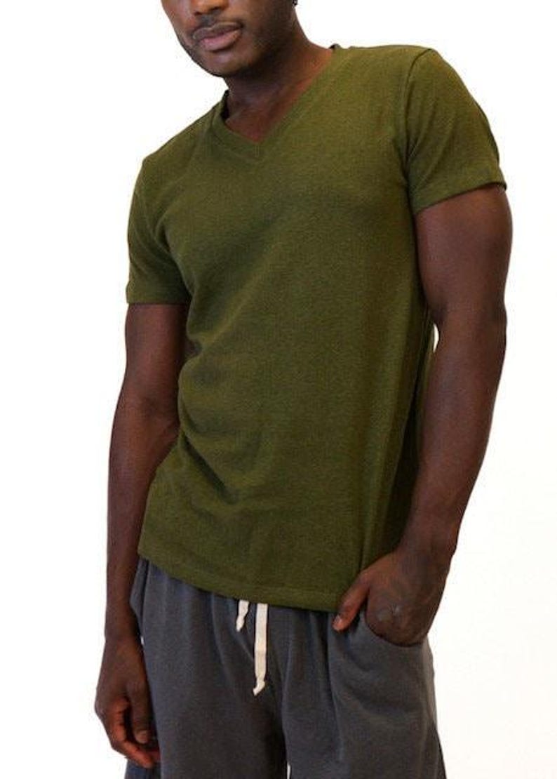 Organic Cotton Hemp Shirt Vneck Design Slim Fit Style Urban Fashion Tee Men Clothing Natural Fiber Material Eco Friendly Top Sustainable Fashion Everyday Casual Wear Outdoor Adventure Ready Comfortable Layering Piece Breathable Fabric