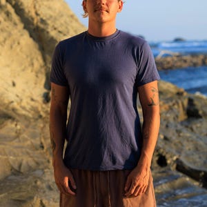 Herren-Hanfhemd • Leichtes Bio-Baumwoll-T-Shirt, atmungsaktiv, aus Naturfasern, nachhaltig, umweltfreundlich, Freizeitkleidung Bild 9