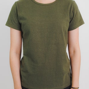 T-shirt classique à col rond en chanvre et coton biologique pour femmes, vêtements en chanvre respectueux de lenvironnement, chemise en chanvre Crew image 10