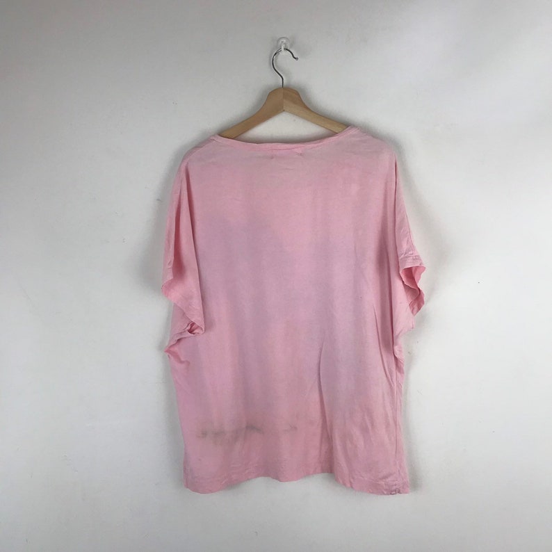 Ne-Net Shirt bat wing cat and bear