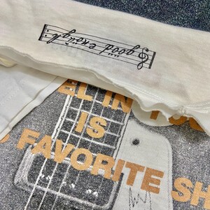 Camiseta vintage OG 2003 Good Enough de Hiroshi Fujiwara con guitarra "Gretsch" y archivo de ropa urbana, talla L imagen 16