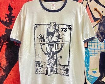 Vintage 00s Bruce Lee "Enter The Dragon" 1973 Action Hong Kong Martial Art Movie Ringer T Shirt / Vintage Hong Kong Movie T Shirt Size L