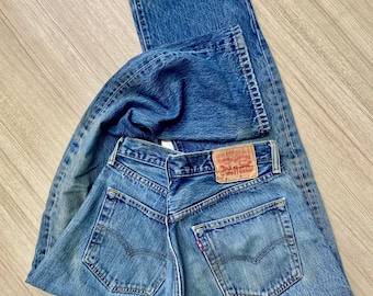 Vaqueros Levi's 501xx azules vintage de los años 90, corte recto, denim con un bonito efecto descolorido, talla W34 / Vaqueros Levi's 501 vintage