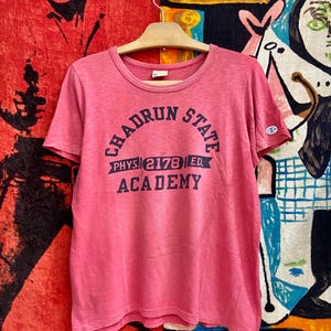 Vintage 60s Champion Running Man Preppy Ivy Style T Shirt / Army Fashion / Japanese Americana Style Streetwear Size M