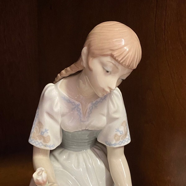 Lladro Figurines Girl With Flower Basket Etsy lladro-figurines-girl-with-flower-basket-etsy