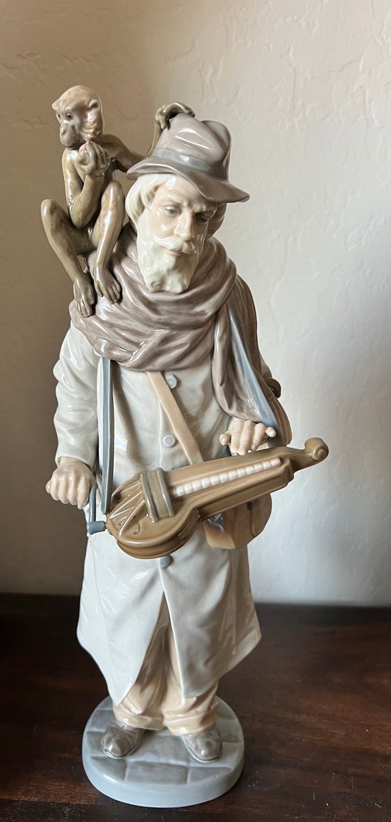 Lladro Figurine Organ Grinder #5046 - Etsy