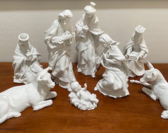 Lladro Figurines Rare Nativity Set (8) Pieces White w/ Boxes