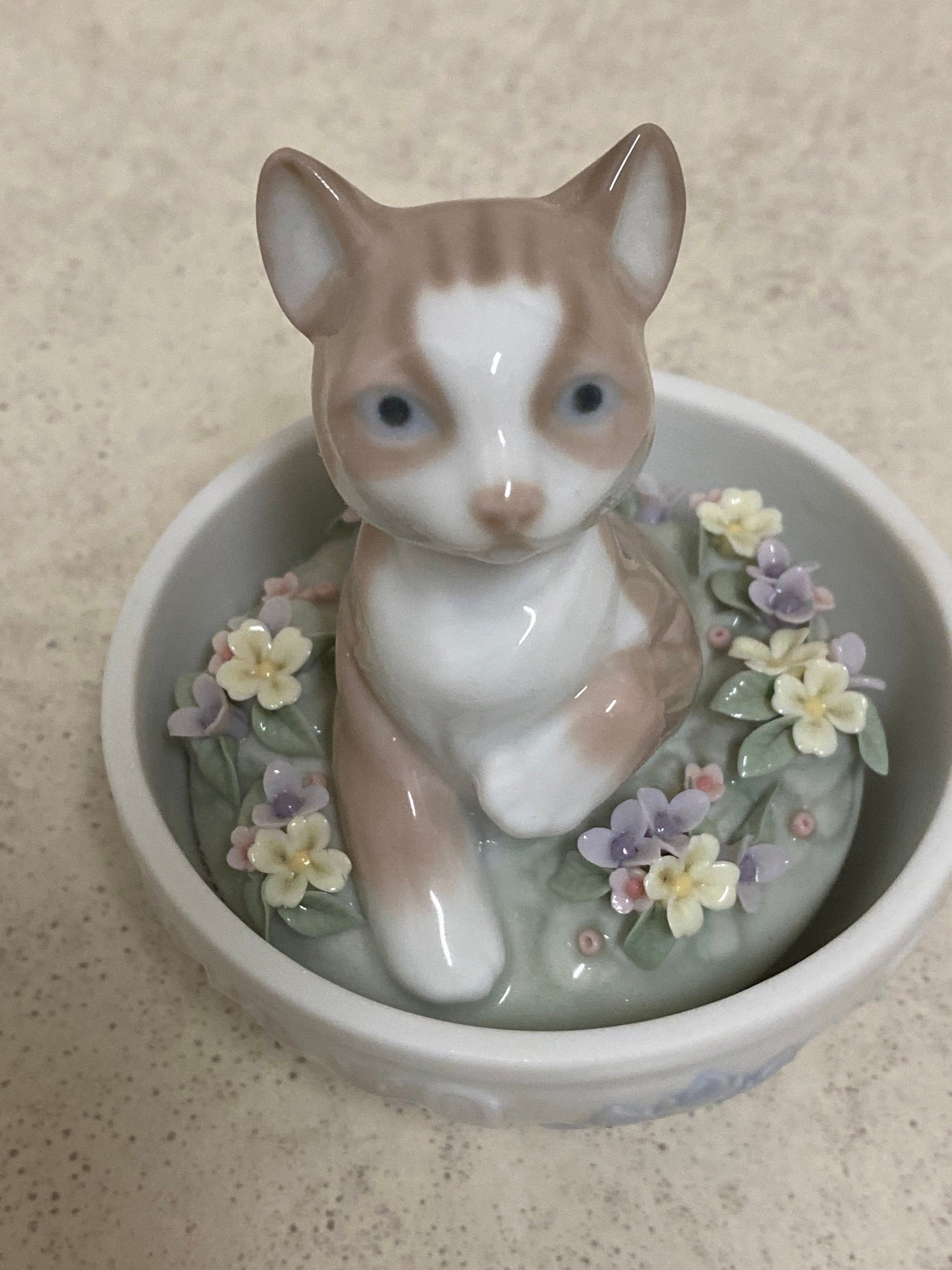 lladro kitty