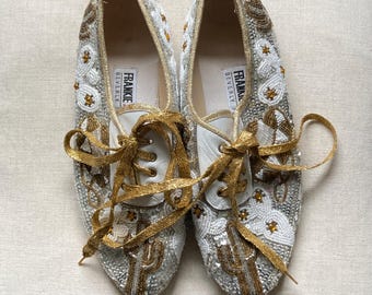 VTG Beverly Feldman Sequins Cactus Fashion Sneakers Size 8.0 - Lace Up - Gold