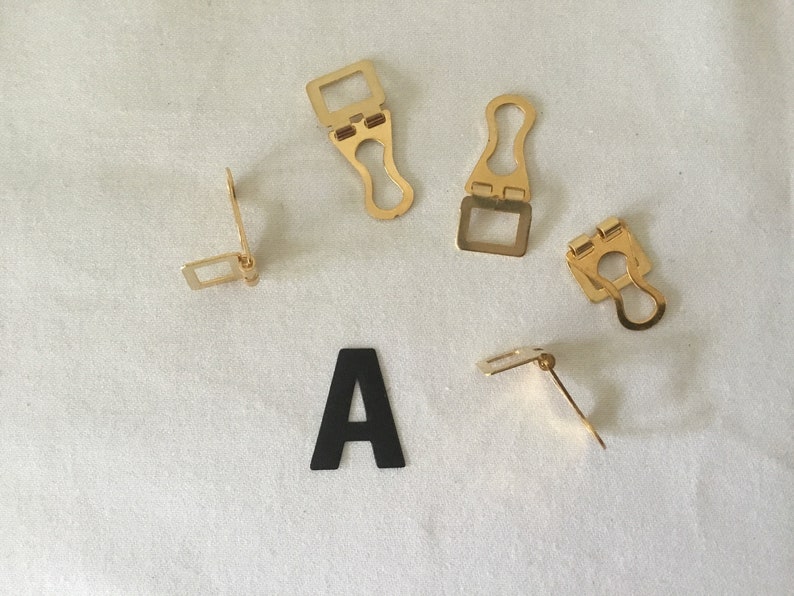 5pcs of Vintage Purse, Handbag, Jewelry, Crafts, Leatherwork Hardware