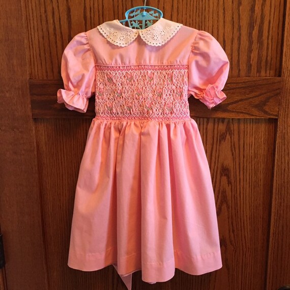 Vintage Pink Smocked Bodice Eyelet Collar Puff Sle