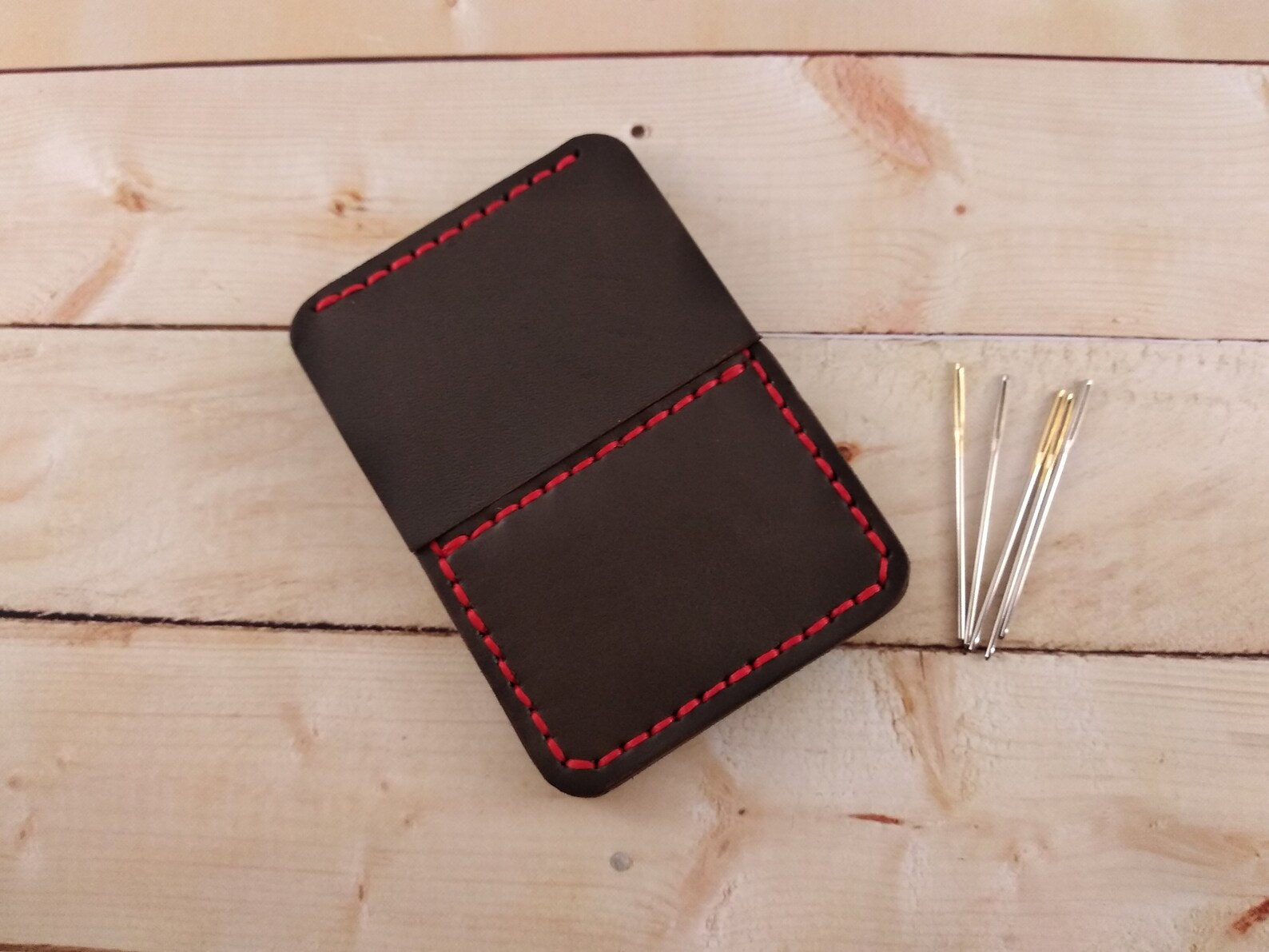 Sewing Needle Case Leather Needle Holder Needle Minder Etsy