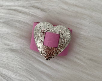 Pink Heart Concho Rag Slide
