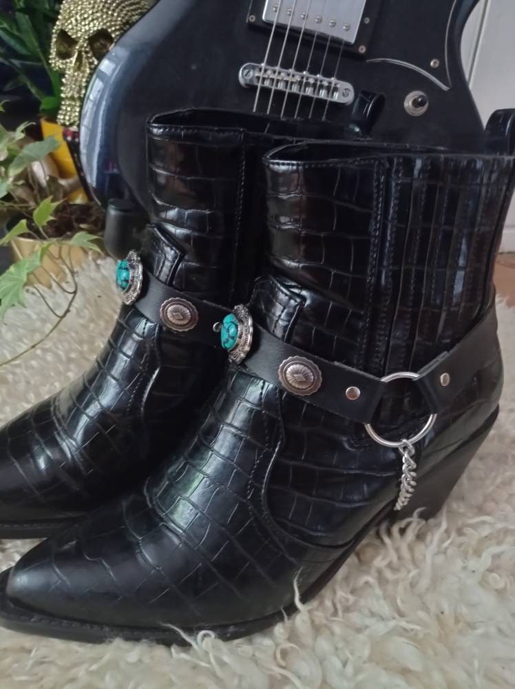 cowboy boot harness straps