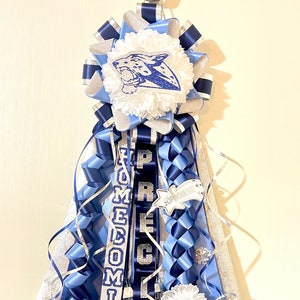 Single Homecoming mum, Homecoming, Texas