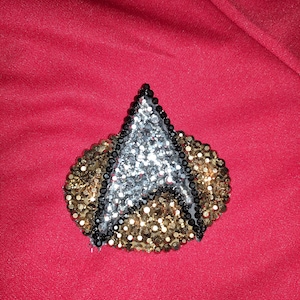 Combadge Pin/ Hairpin/ Brooch