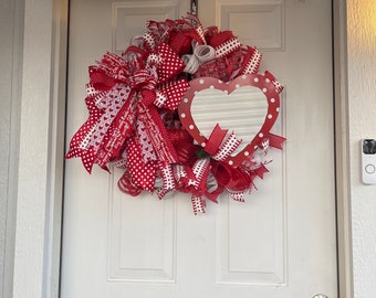 Valentines heart wreath,everyday wreath, valentines front door decor , valentines decor, gift for her, love decor, valentines gift