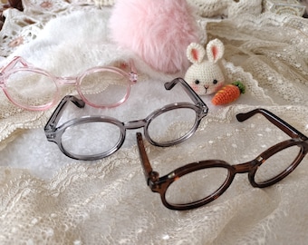 Blythe doll glasses, very cute