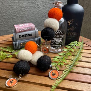Halloween Witch Keychain - Felt Ball Keychains