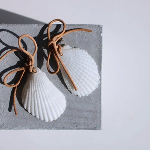 Seashell Earrings | Dangle Earrings | Silver Earrings | Handmade Jewelry | Leather Earrings | White Seashells | Gift for Her | Free Shipping