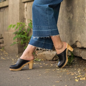 Swedish Black Clogs, High Heel Wooden Clogs, Black Leather Scandinavian Clog, Wooden Platform, Classic High Heel Mules, Stockholm Black