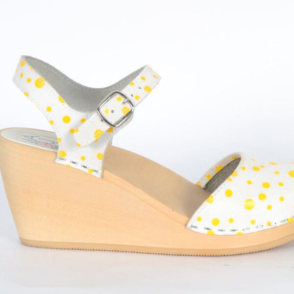 maguba wedge clogs