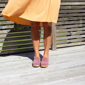 Mauve Clogs, Purple Suede Mules, Low Heel Wooden Clogs, Clogs for Women, Classic Swedish Clogs, Sabot, Handmade Clogs, Berkeley Mauve