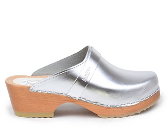 Classic silver clogs, Swedish clogs for women, Maguba Berkeley Silver