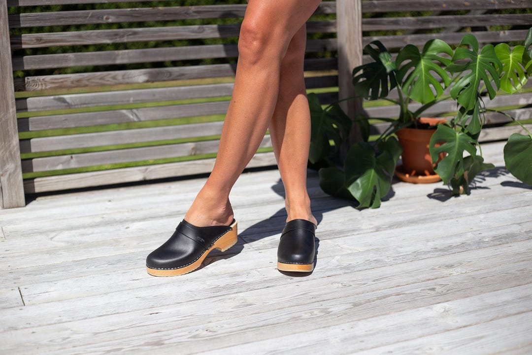 Sakne Toffeln Swedish Wooden Clogs Mens 11 44 Black Leather Comfort Mules Men main image 2