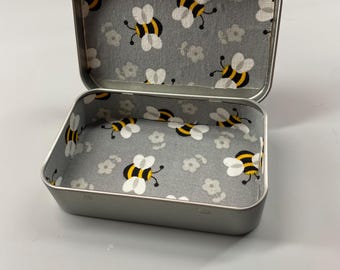 Mini pets display  bed (tin)