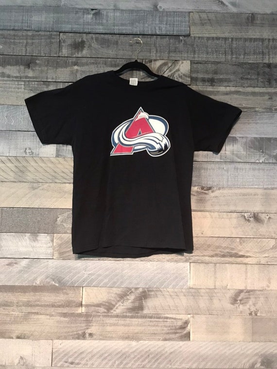 colorado avalanche t shirt