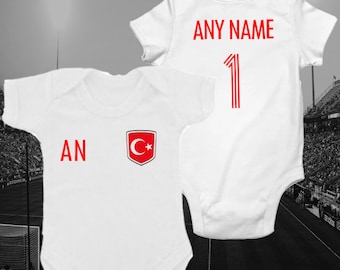 Turkije Türkiye Gepersonaliseerde Voetbal Babygrow Romper Voetbalcadeau Euro Wereldbeker