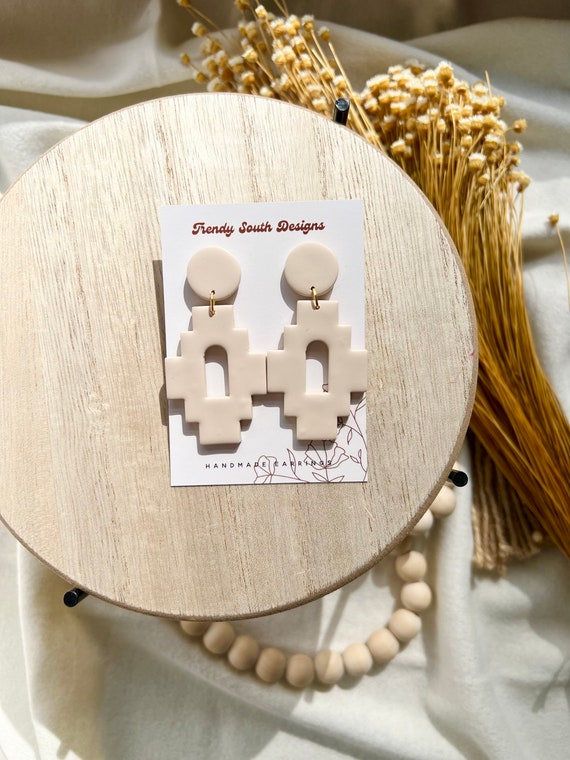 Cream Western Earrings Cream Western Earrings