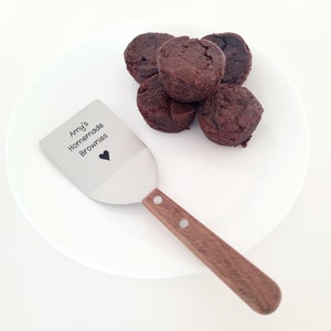 Personalized Brownie Spatula Server - Small Kid Spatula with Name - Custom Brownie and Dessert Spatula - Engraved Spatula for Desserts