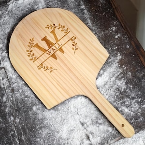 Wood Pizza Peel - Personalized Initial Pizza Peel - Pizza Serving Board - Custom Pizza Gift - Pizza Party Accessories - Custom Pizza Board