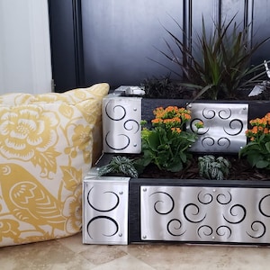 Raised Garden Bed Corner Brackets