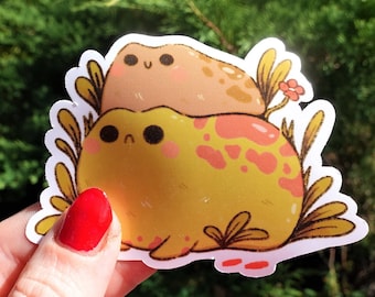 Frog Stack Vinyl Sticker, Waterproof Sticker, Realistic Frog Sticker, Cute Frog Sticker, Gift for Frog Lover, Funny Frog Stickers