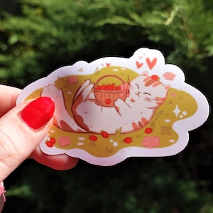 Pegatina de vinilo con un lindo gato y una cesta de fresas, pegatina de gato, pegatina impermeable, regalo para amantes de los gatos, pegatina bonita, pegatina Cottagecore