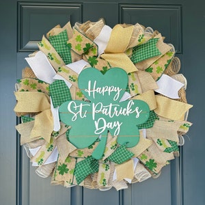 Saint Patrick’s Day wreath, shamrock wreath, Saint Patrick’s Day decoration