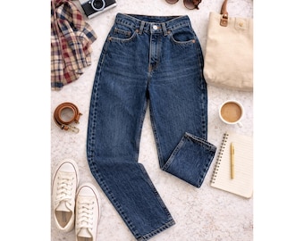90s Closet Raid Vintage Levi's High Rise Mom Jeans SZ 7 NWT Main Character Denim