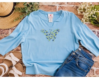 Quacker Factory Womens Blue Embroidered Floral Butterfly Notch Neck Top Large