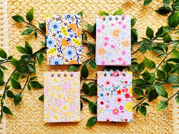 Mini Notebooks | floral pocket notebooks | small wirebound notebooks with flowers | spring note taking notebook | mini notebook | small book