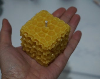 Honey Bee Candle, Bee Hive Candle, Beeswax Candle, Bee Comb Candle, Beeswax Honey Bee Comb Candle, Honeybee Comb Candle, Beeswax Comb Candle