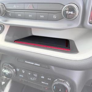 Inserto de espuma Tufskinz para compartimento central del tablero - Compatible con Ford Bronco Sport 2021-2025 - Kit de 1 pieza