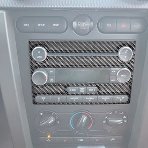 Tufskinz / Radio Accent - Adatto 2005-2009 Mustang - Kit 1 pezzo