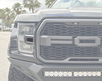 Tufskinz | Inserts de moulage de phares latéraux - Pour F-150 Raptor 2015-2020 - Kit de 2 pièces