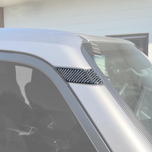 Tufskinz | Sobreposições de destaque de pilar de porta superior A - Serve para Land Cruiser 2024-2025 e Lexus GX550 - Kit de 2 peças