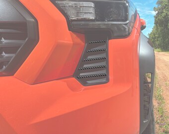 Tufskinz | Grille Side Line Overlays - Fits 2024-2027 Tacoma - 10 Piece Kit