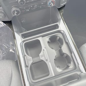 Moldura decorativa cromada para consola central Tufskinz, compatible con Ford Super Duty 2023-2026 (kit de 2 piezas)