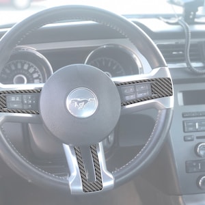 Tufskinz / Accenti Volante - Adatto 2010-2014 Ford Mustang - Kit 2 Pezzi
